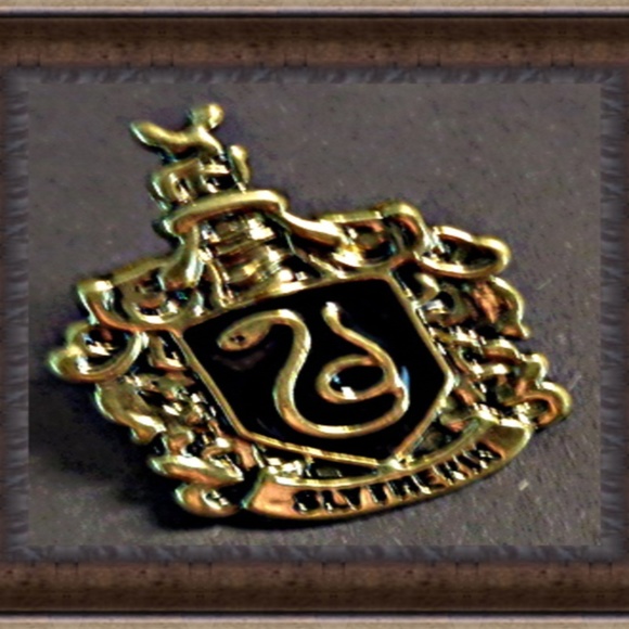 Syltherin Crest Inspired Design Tie Pin For Men - Picture 1 of 1